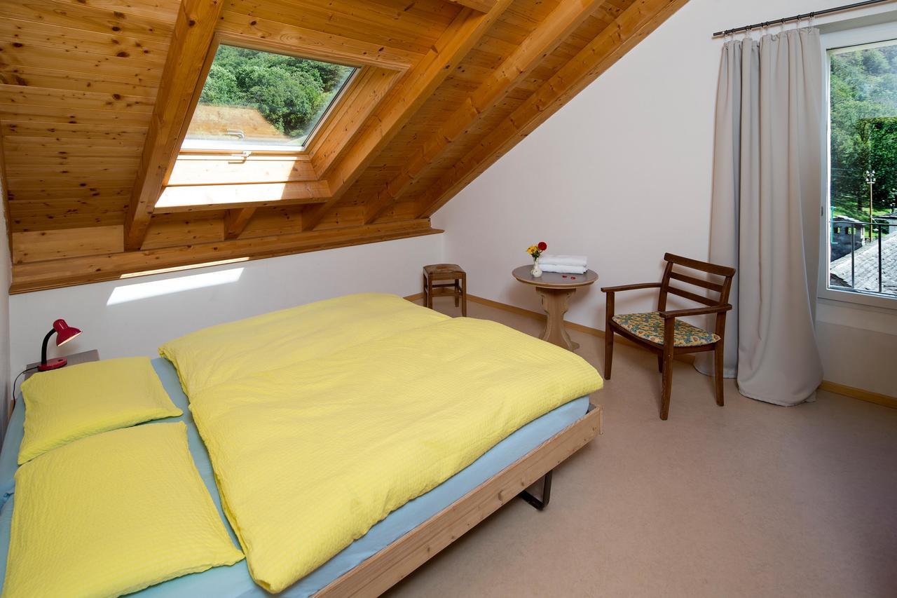 Hotel Garni Maggia Giumaglio Kültér fotó