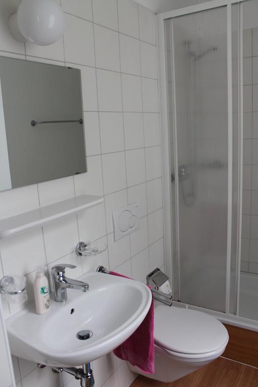 Hotel Garni Maggia Giumaglio Kültér fotó